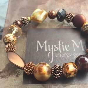 Mixed Beaded Bracelet. 7.25”